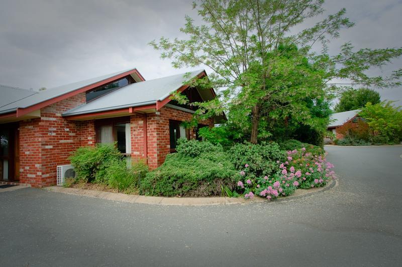 Perricoota Vines Retreat Hotel Moama Room photo